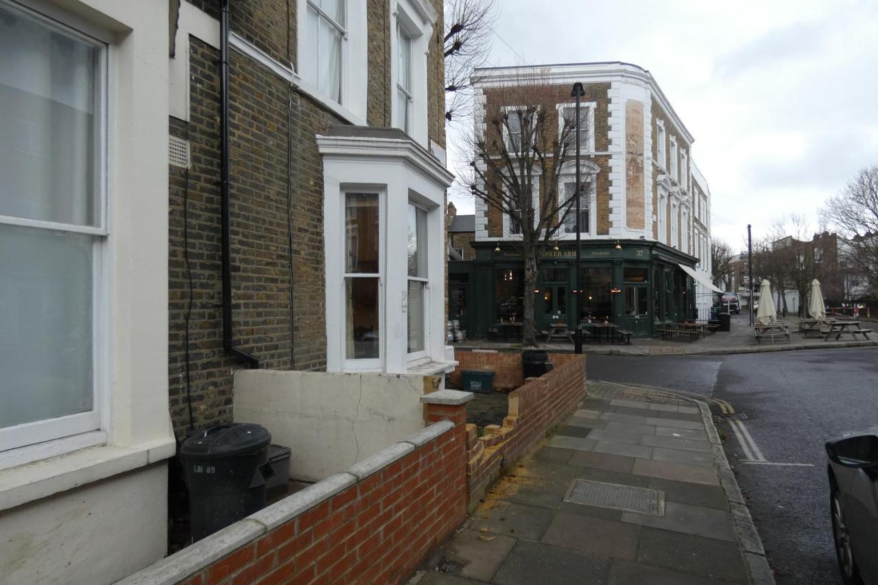 The South View Villa Londra Dış mekan fotoğraf